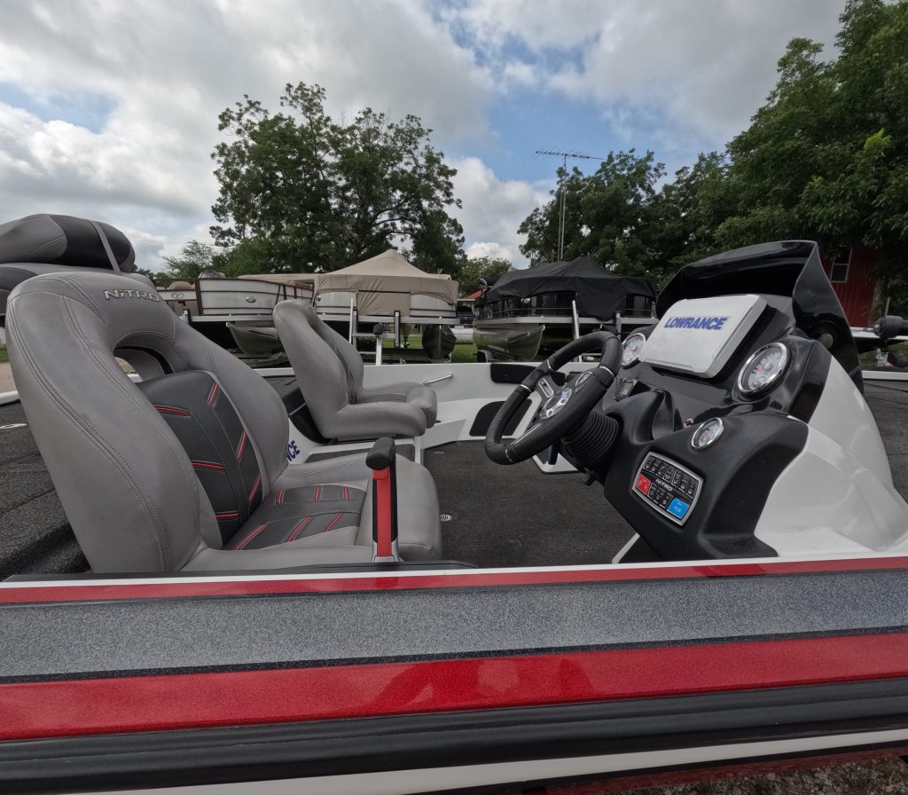 2016 Nitro Z20 | Mercury 250 PRO XS