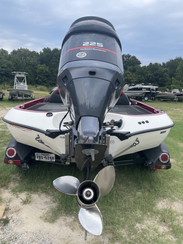 2008 Ranger Comanche 520 VX | Yamaha 225 HPDI 2-stroke
