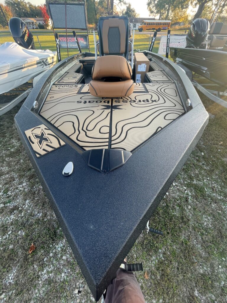NEW 2026 Xpress H20 BAY | Yamaha 115