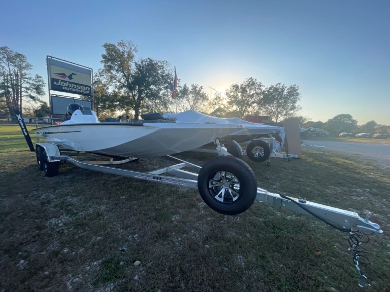 NEW 2026 Xpress H20C Crappie | Yamaha 175