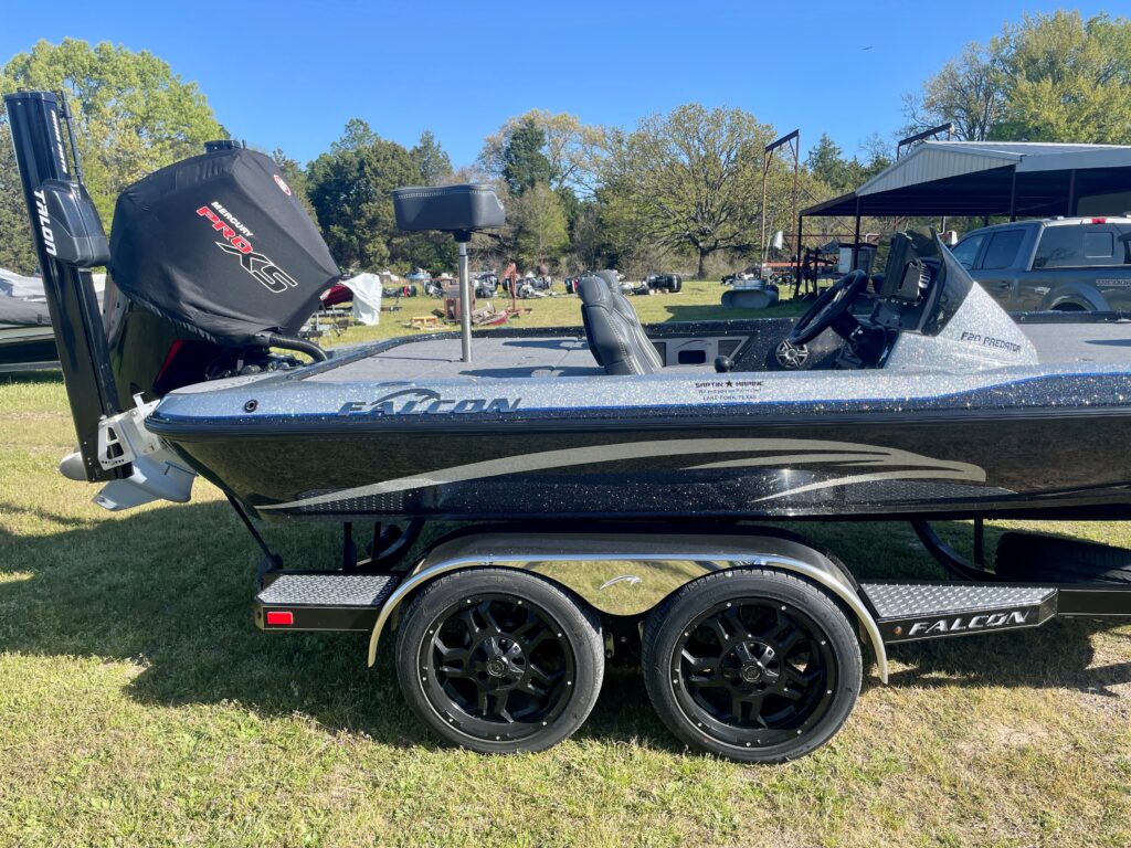2021 Falcon F20 Predator | Mercury 250 LPXS