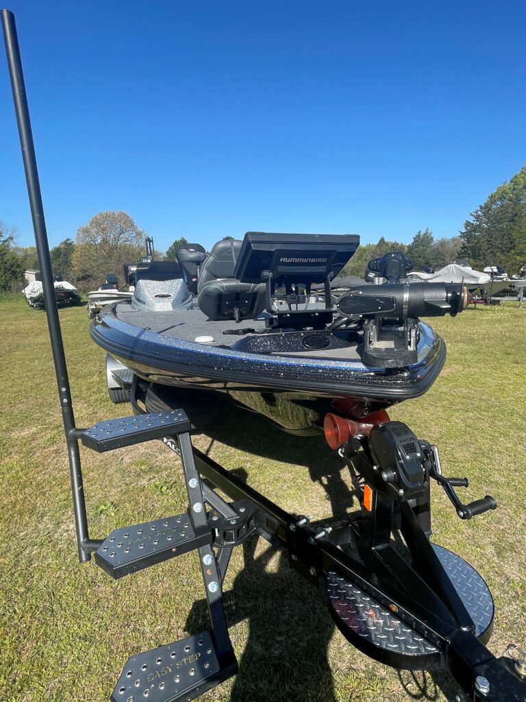 2021 Falcon F20 Predator | Mercury 250 LPXS