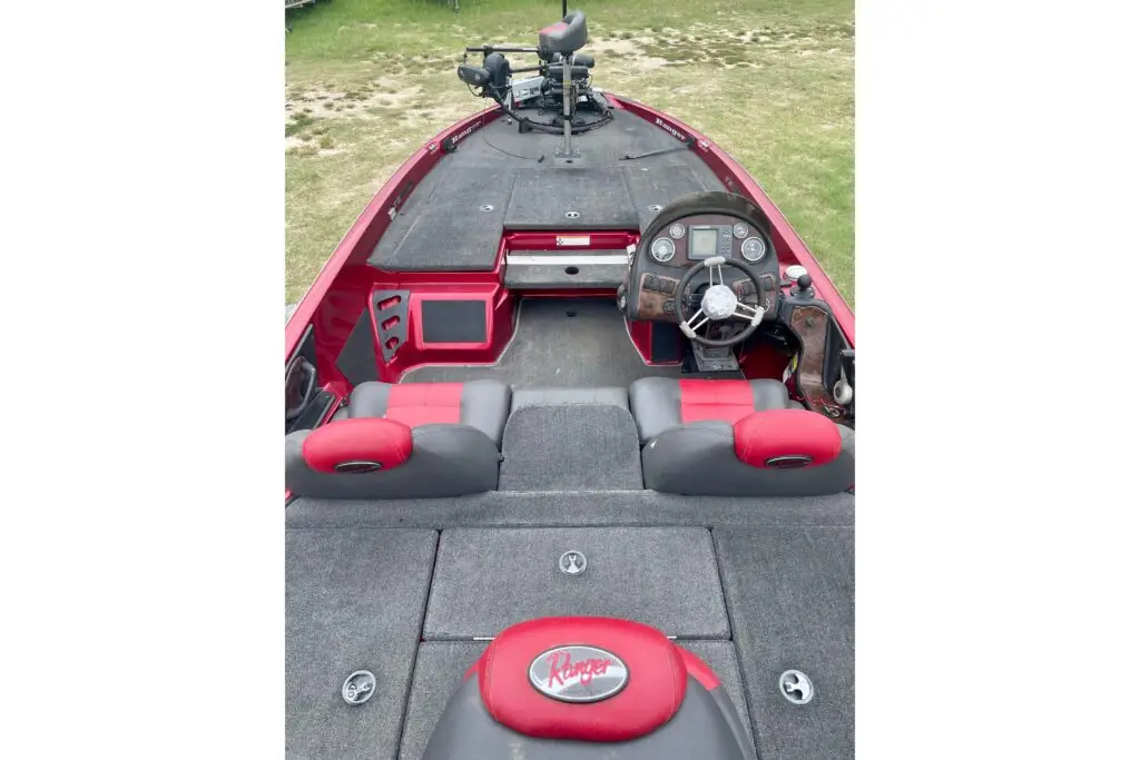 2008 Ranger 520VX | 20.75′