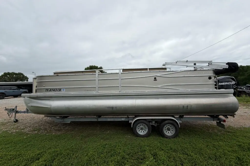 2013 Cypress Cay Cabana 240 | 25.5′