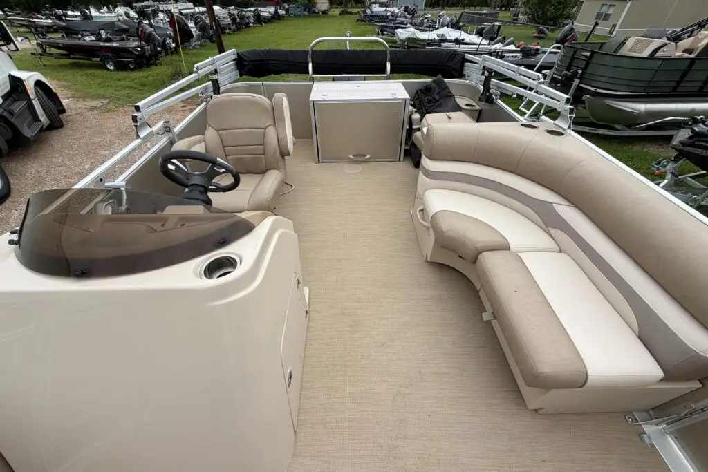 2013 Cypress Cay Cabana 240 | 25.5′