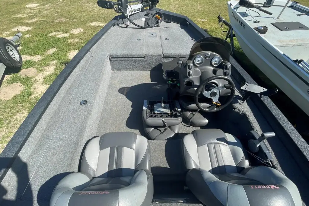 2013 Xpress H18 | 23.17′