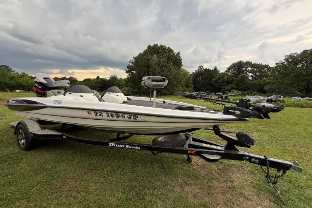 2001 Triton Tr-19 | 20′