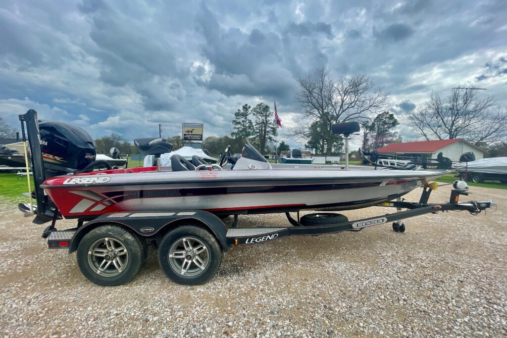 2013 Legend Alpha 199 DCX | 19.83′