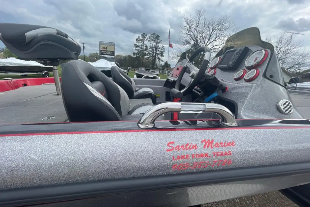 2013 Legend Alpha 199 DCX | 19.83′