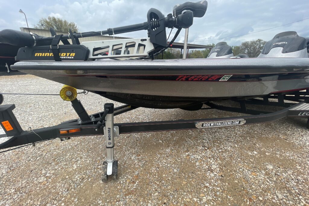 2013 Legend Alpha 199 DCX | 19.83′