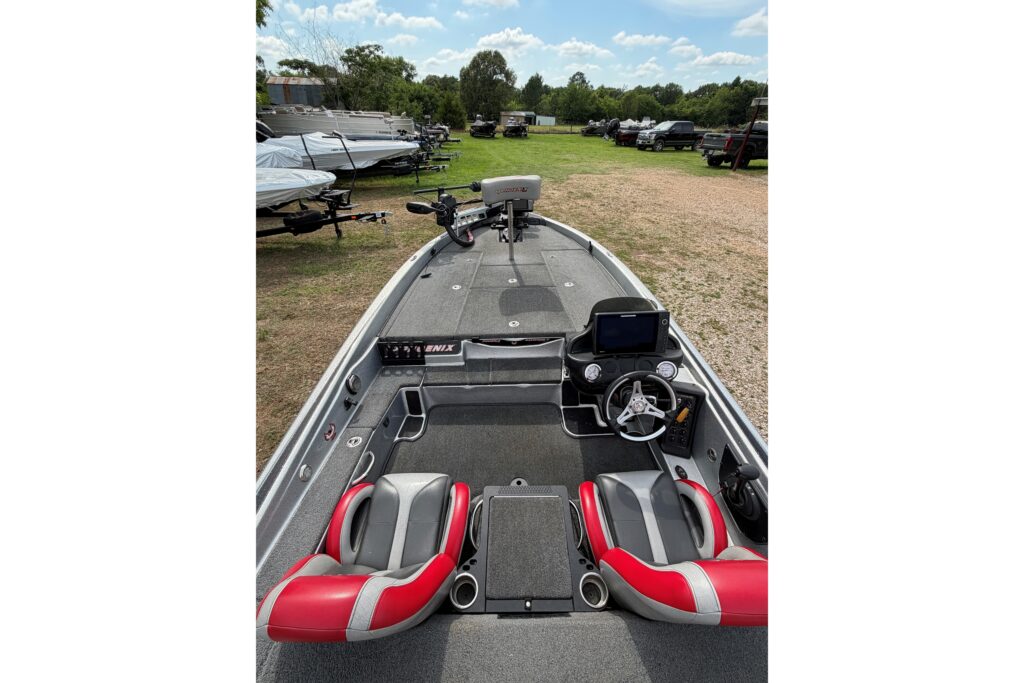 2019 Phoenix 920 ProXP | 20.5′