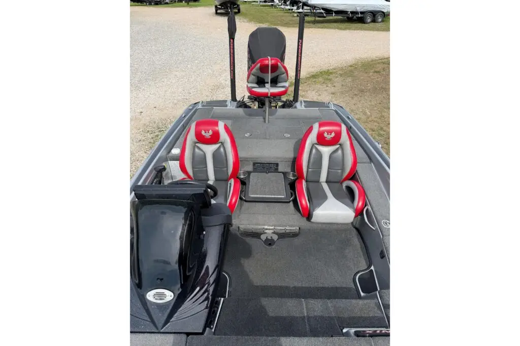 2019 Phoenix 920 ProXP | 20.5′
