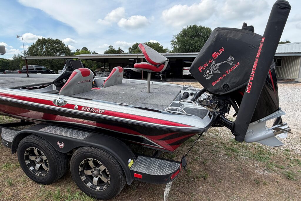 2019 Phoenix 920 ProXP | 20.5′