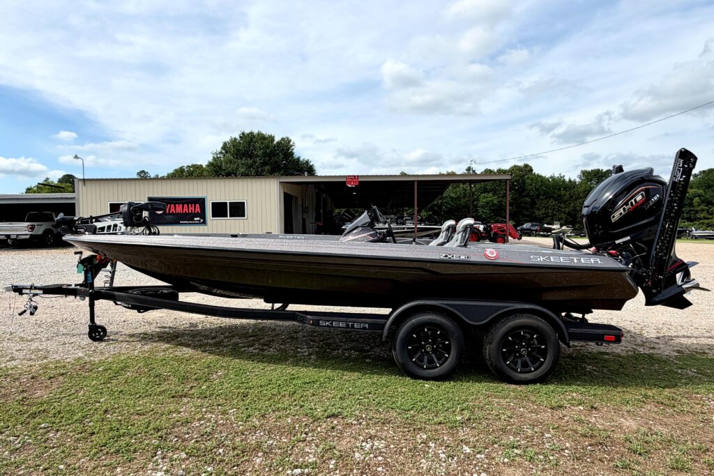 2026 Skeeter ZXE21 | 21.33′