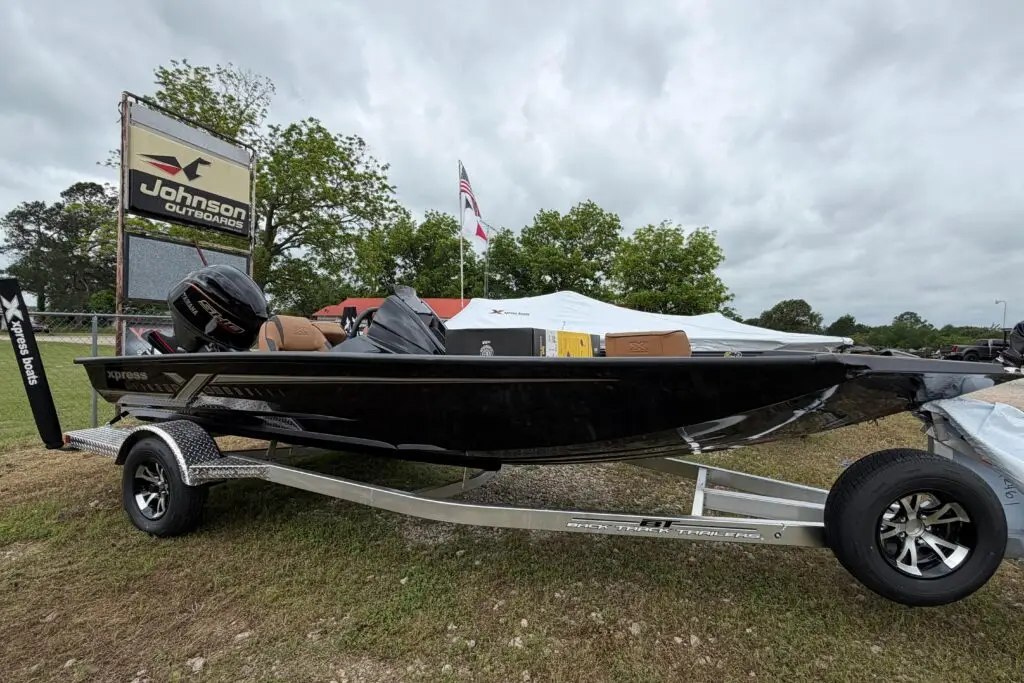 2026 Xpress H18 Bass | 23.17′