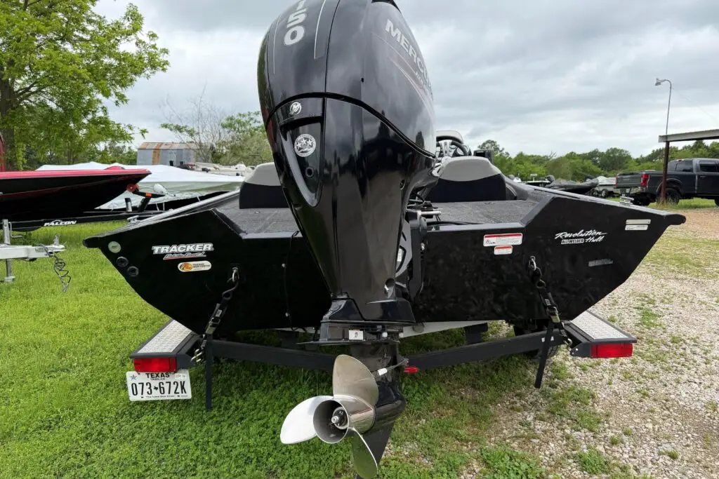 2018 Tracker Pro Team 195 TXW 40th Anniversary Edition | 18.58′