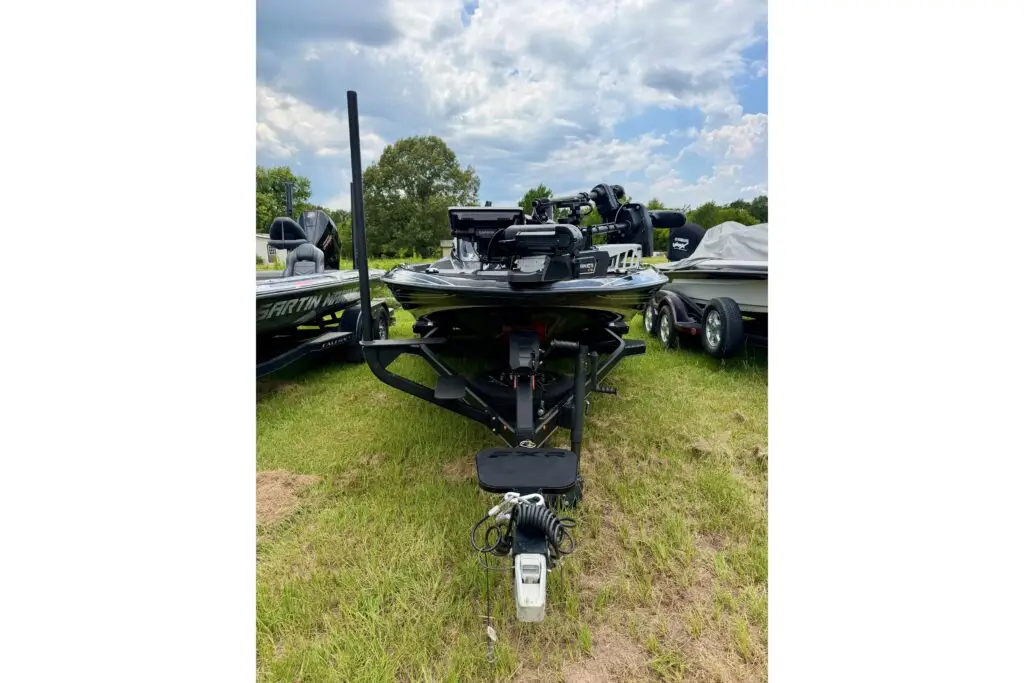 2025 Skeeter FXR21 PRO | 25.33′