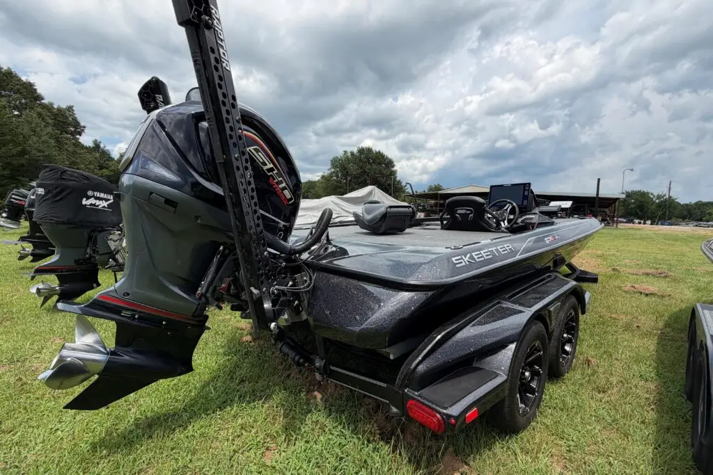 2025 Skeeter FXR21 PRO | 25.33′