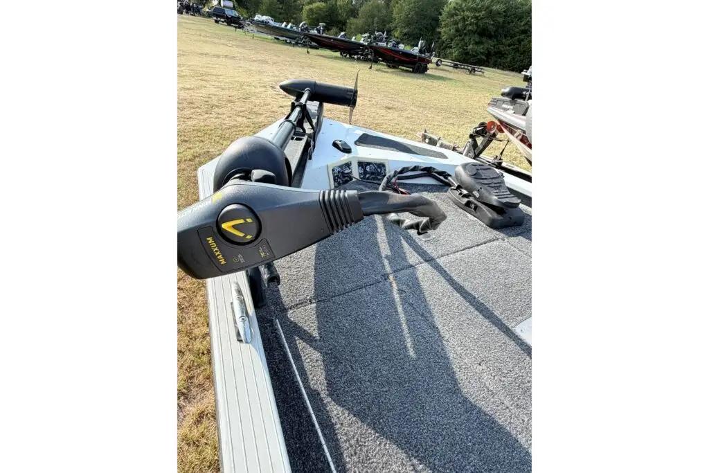 2001 G3 Pro 175 | 17′