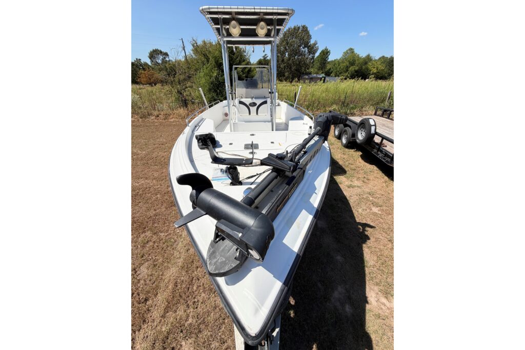 2001 Pro Sports 2300 Pro Bay | 23′