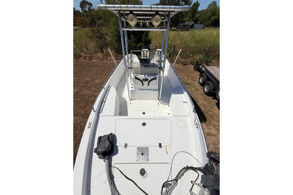 2001 Pro Sports 2300 Pro Bay | 23′