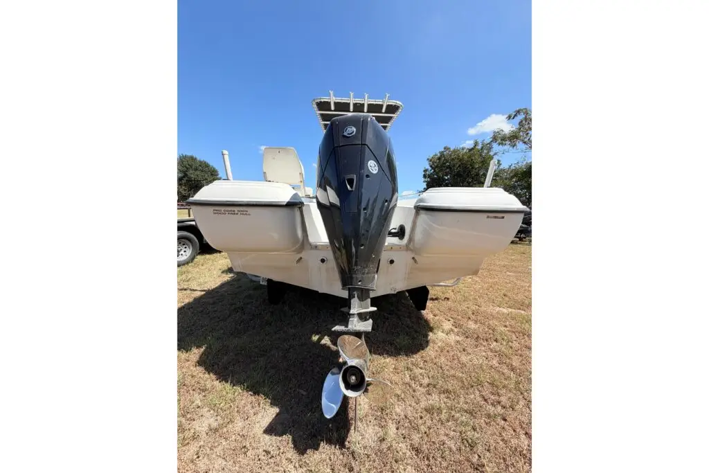 2001 Pro Sports 2300 Pro Bay | 23′